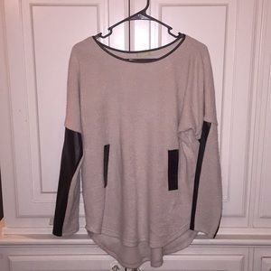 Gianni Bini Sweater